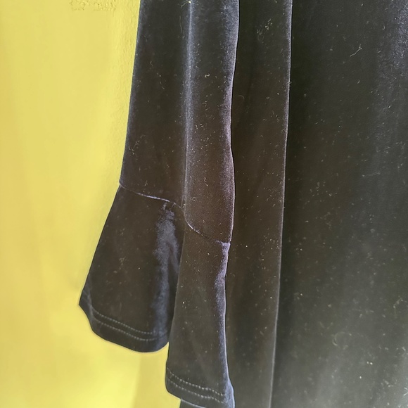 NWTAryeh Dark Blue Velvet Keyhole Dress Sz S Poly/Spandex Flare Sleeve Zip Back - Picture 3 of 10